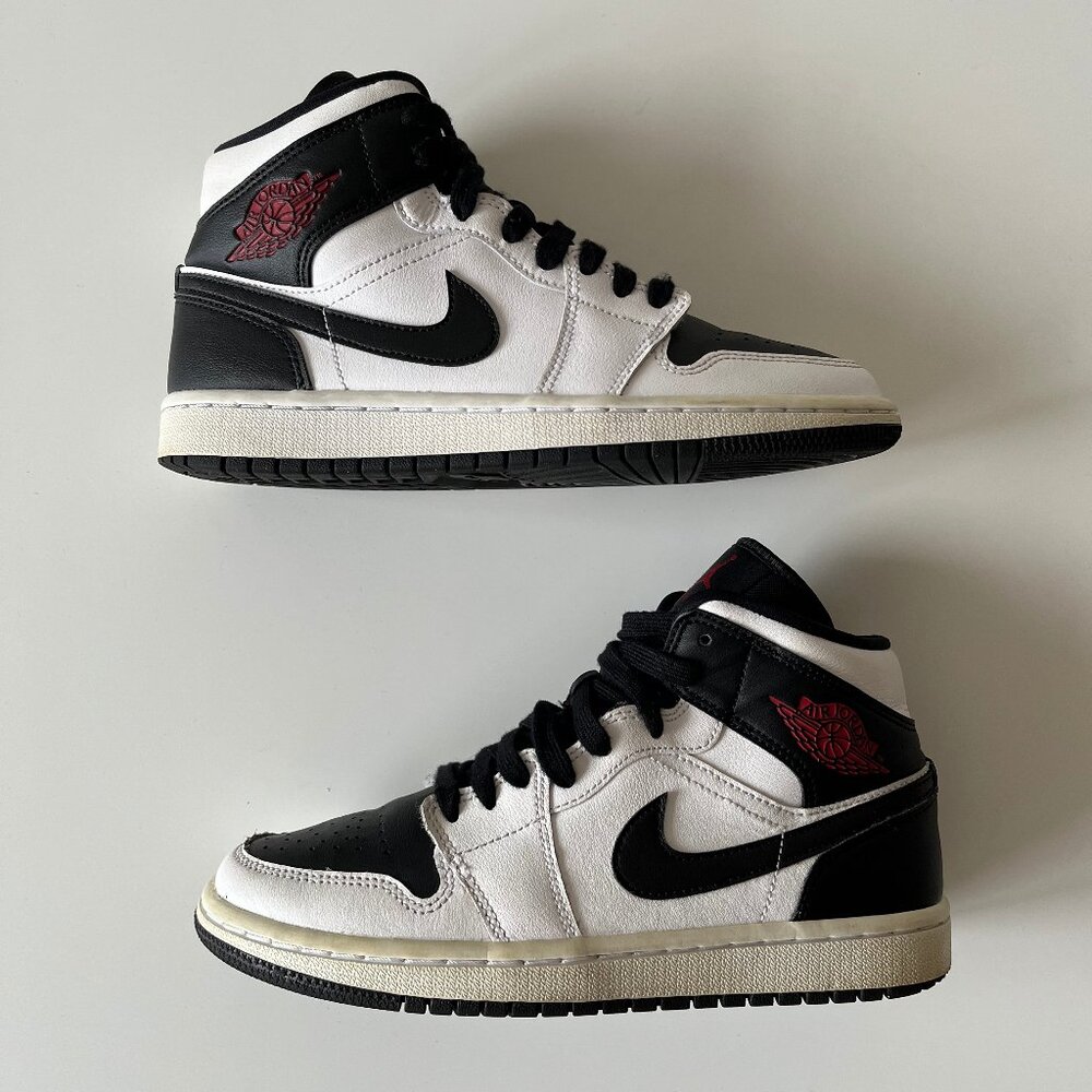 Nike Air Jordan 1 Mid Reverse Black Toe AJ1 White Black 7.0 Womens Sneaker rare